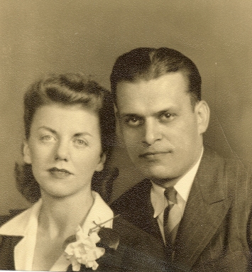 Mary & John Niemczura wedding 1941 gardenia corsage0001